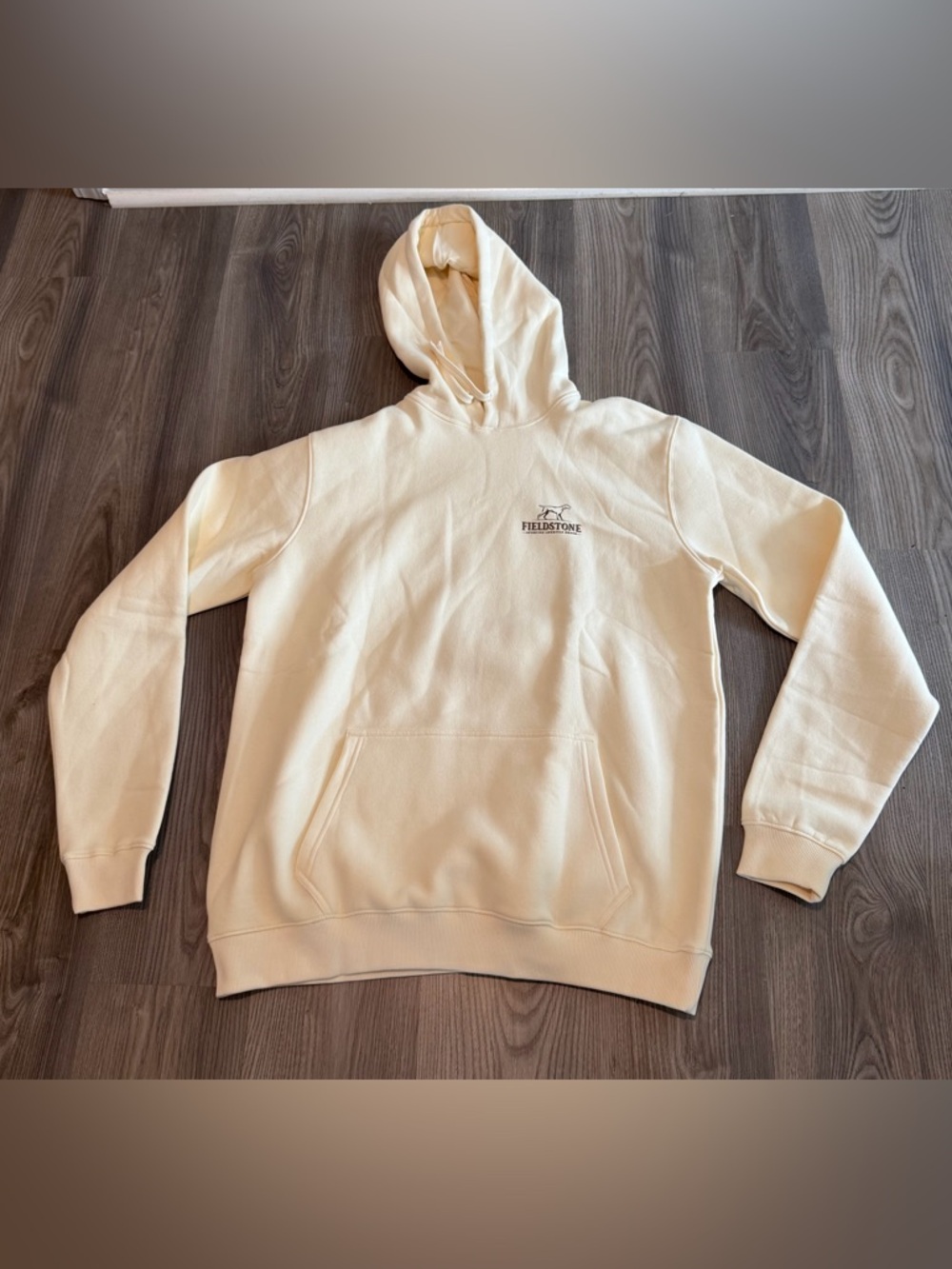 Fieldstone Badge Hoodie Sweatshirt Pullover in Beige Mens size XL NWT